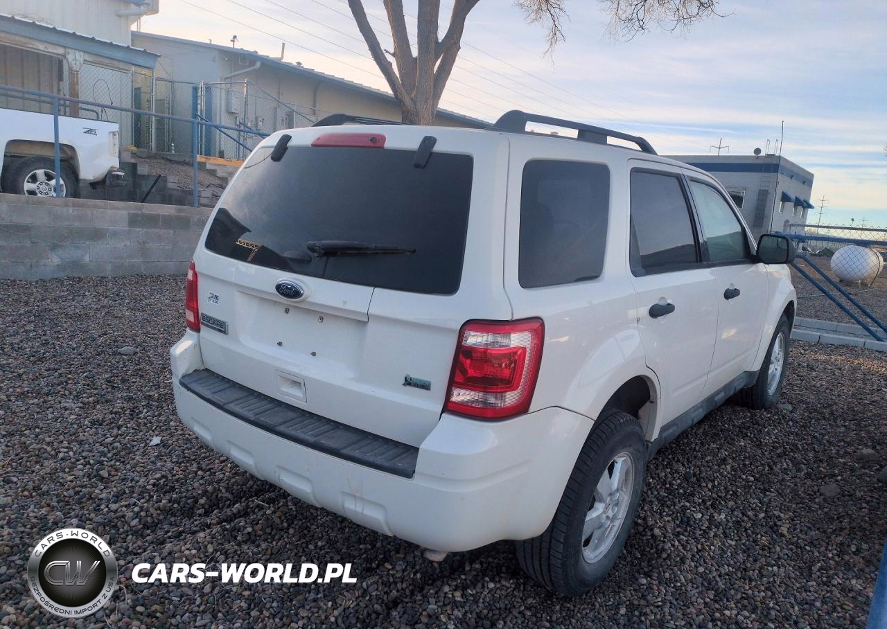2012 Ford Escape Xlt VIN:1FMCU9DG5CKB54575 - 3