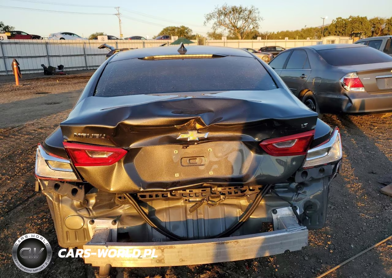 2018 Chevrolet Malibu Lt VIN:1G1ZD5ST9JF171580 - 6