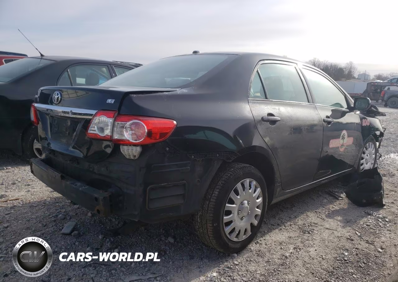 2012 Toyota Corolla Base VIN:2T1BU4EE5CC821825 - 3
