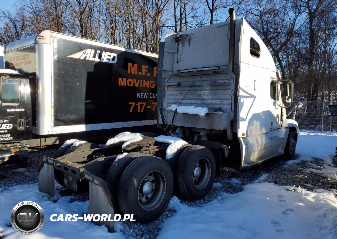 2009 Freightliner Conventional St120 VIN:1FUJBBCK79LAA9322 - 4