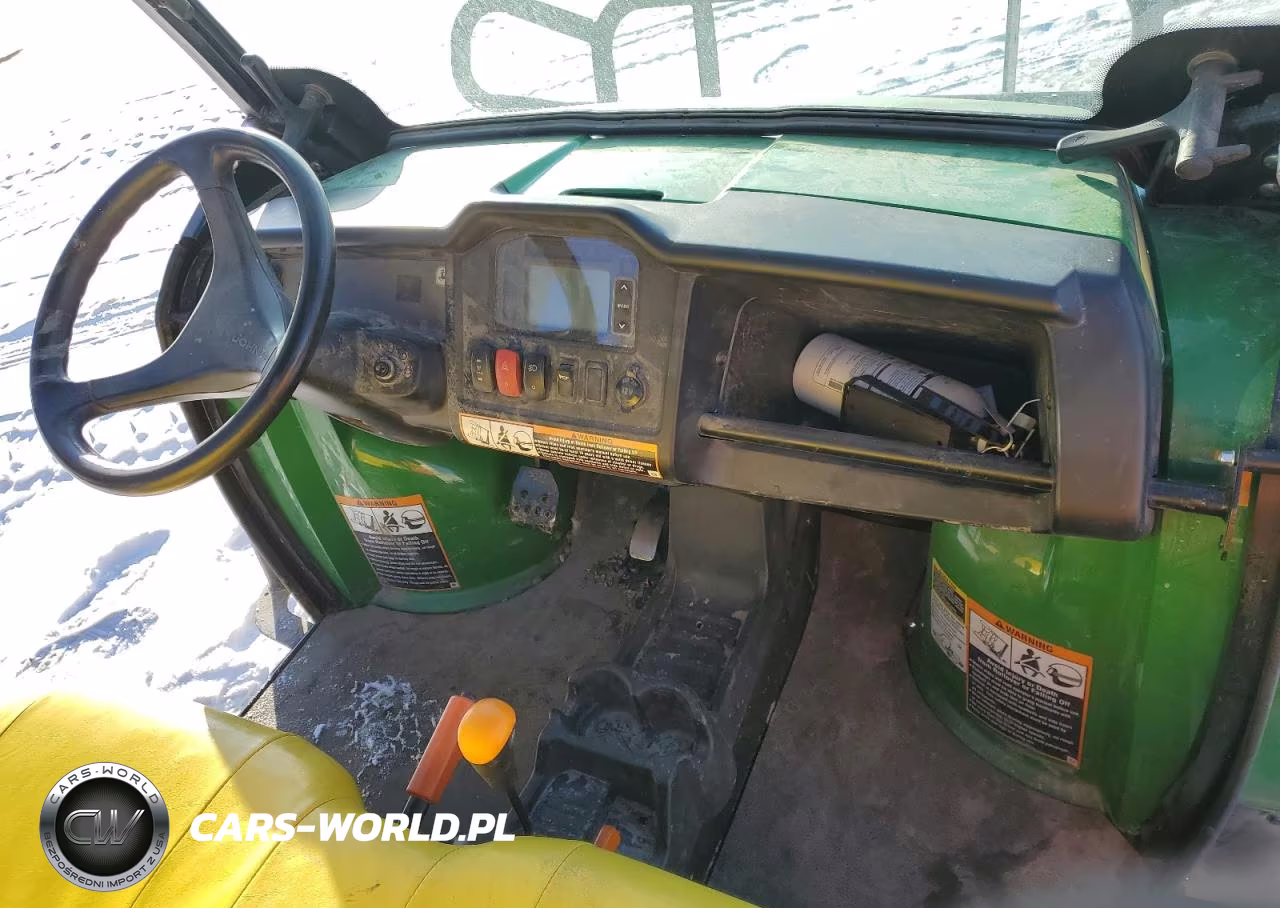2016 Johndeere Recreational Vehicle (Rv) VIN:1M0825GEKGM117920 - 9