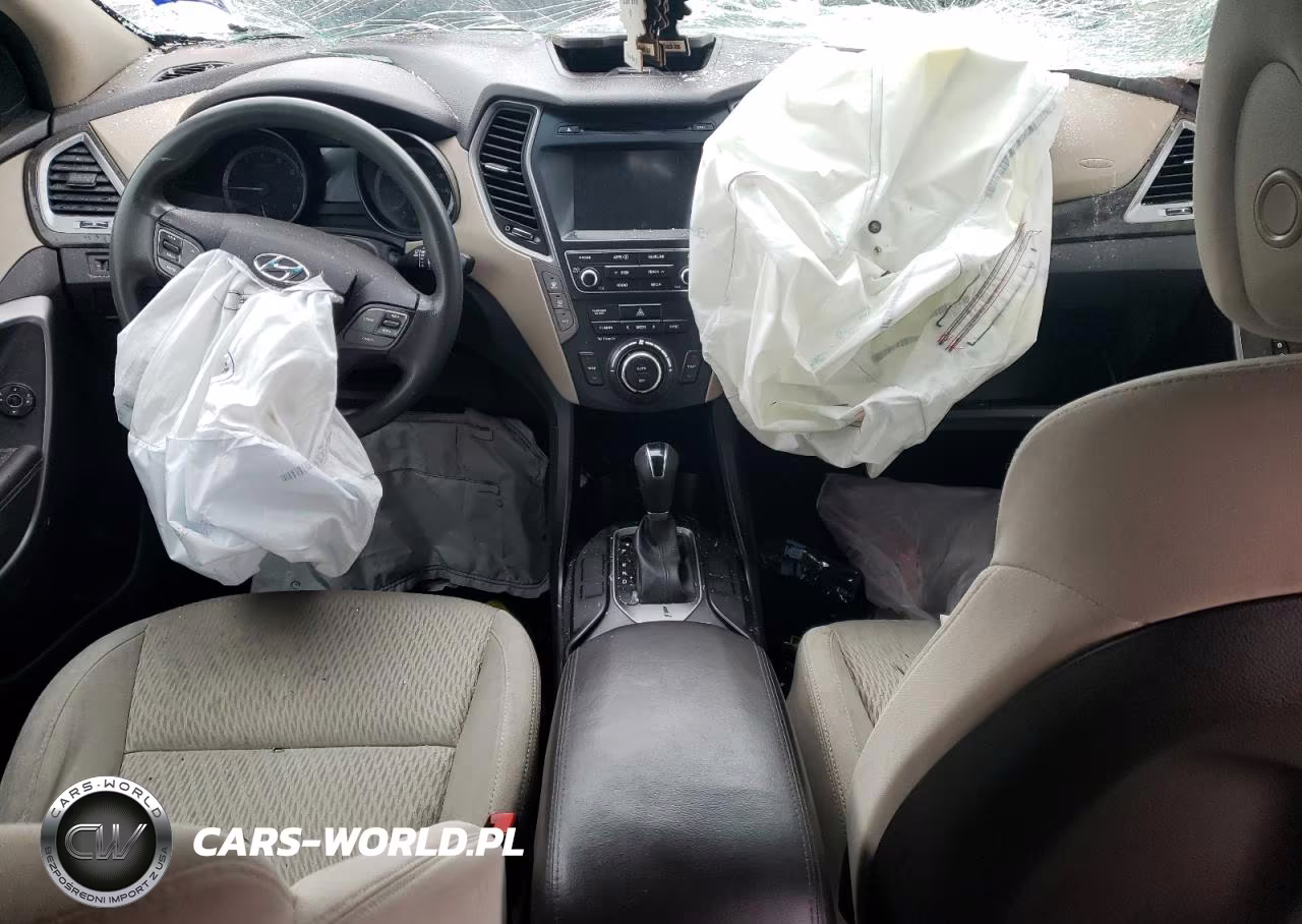 2017 Hyundai Santa Fe Se VIN:KM8SM4HF1HU205887 - 8