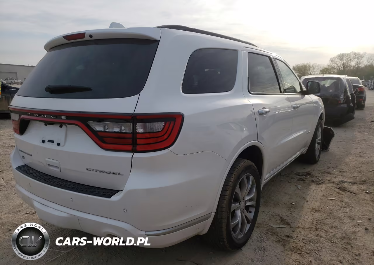 2018 Dodge Durango Citadel VIN:1C4SDJET2JC213389 - 4