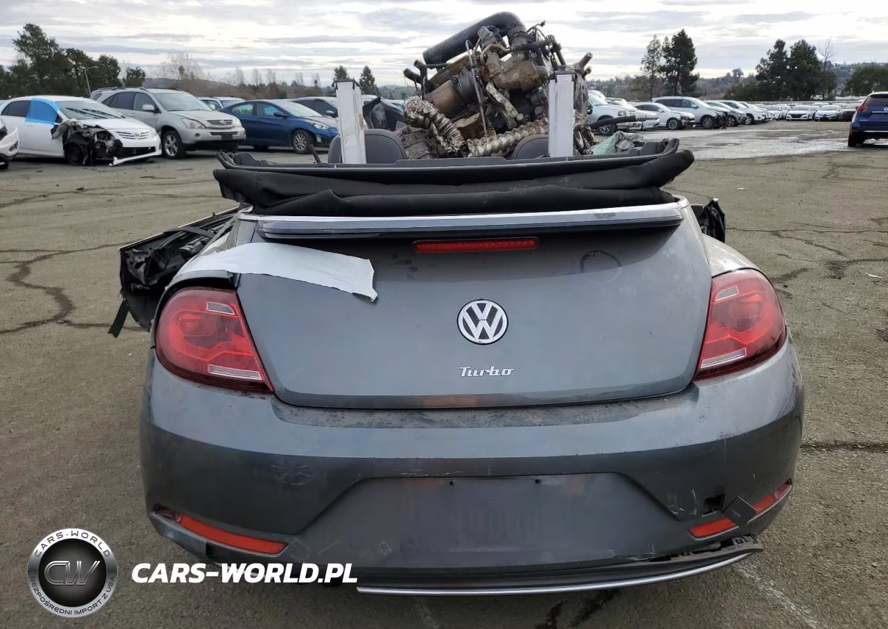 2018 Volkswagen Beetle S VIN:3VW5DAATXJM515575 - 6