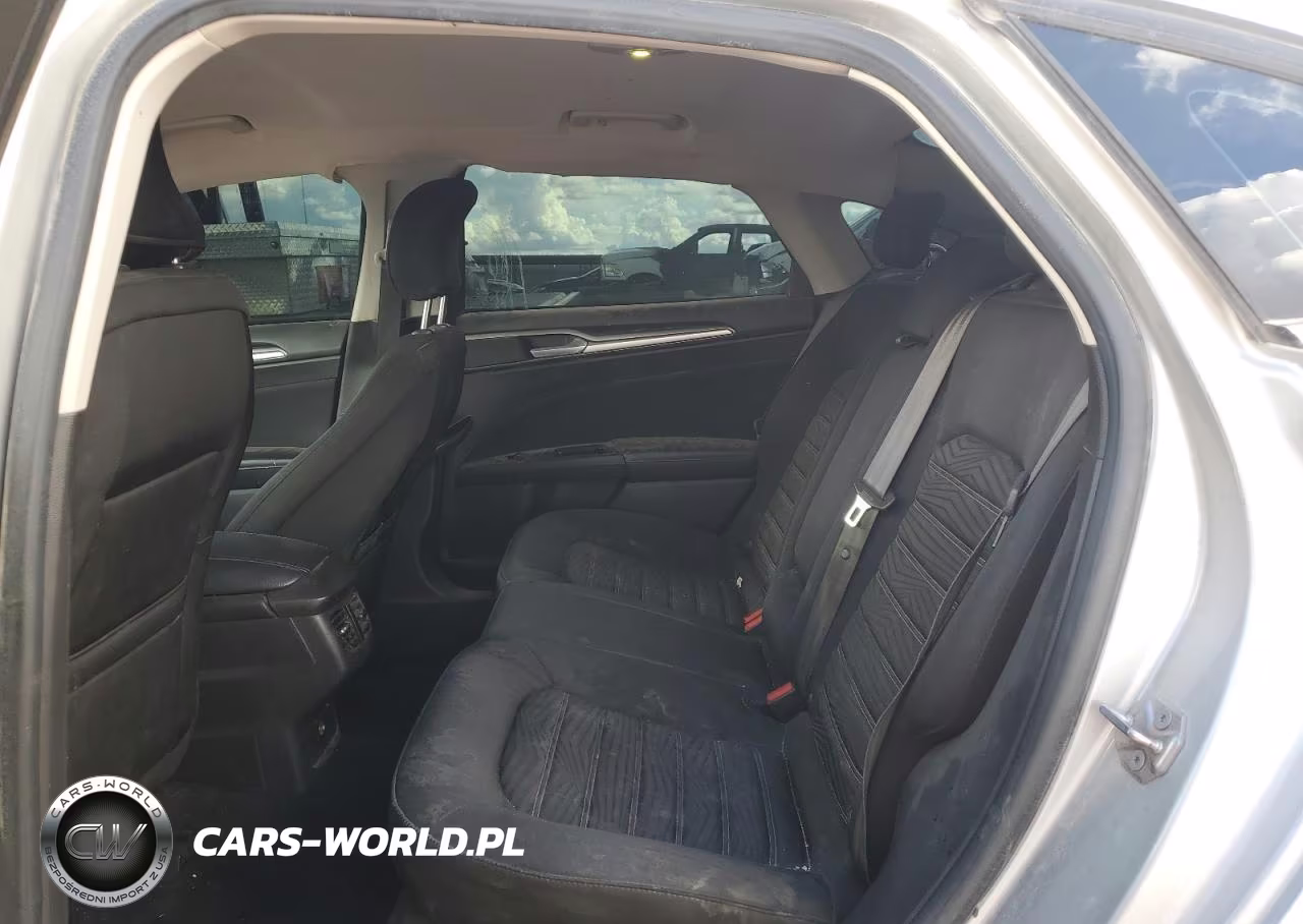 2016 Ford Fusion Se VIN:3FA6P0H7XGR383565 - 10