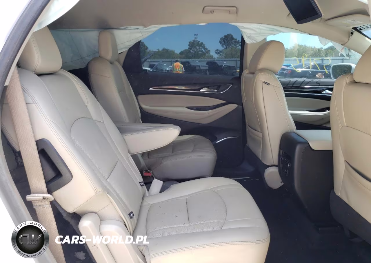 2018 Buick Enclave Essence VIN:5GAERBKW6JJ187654 - 6