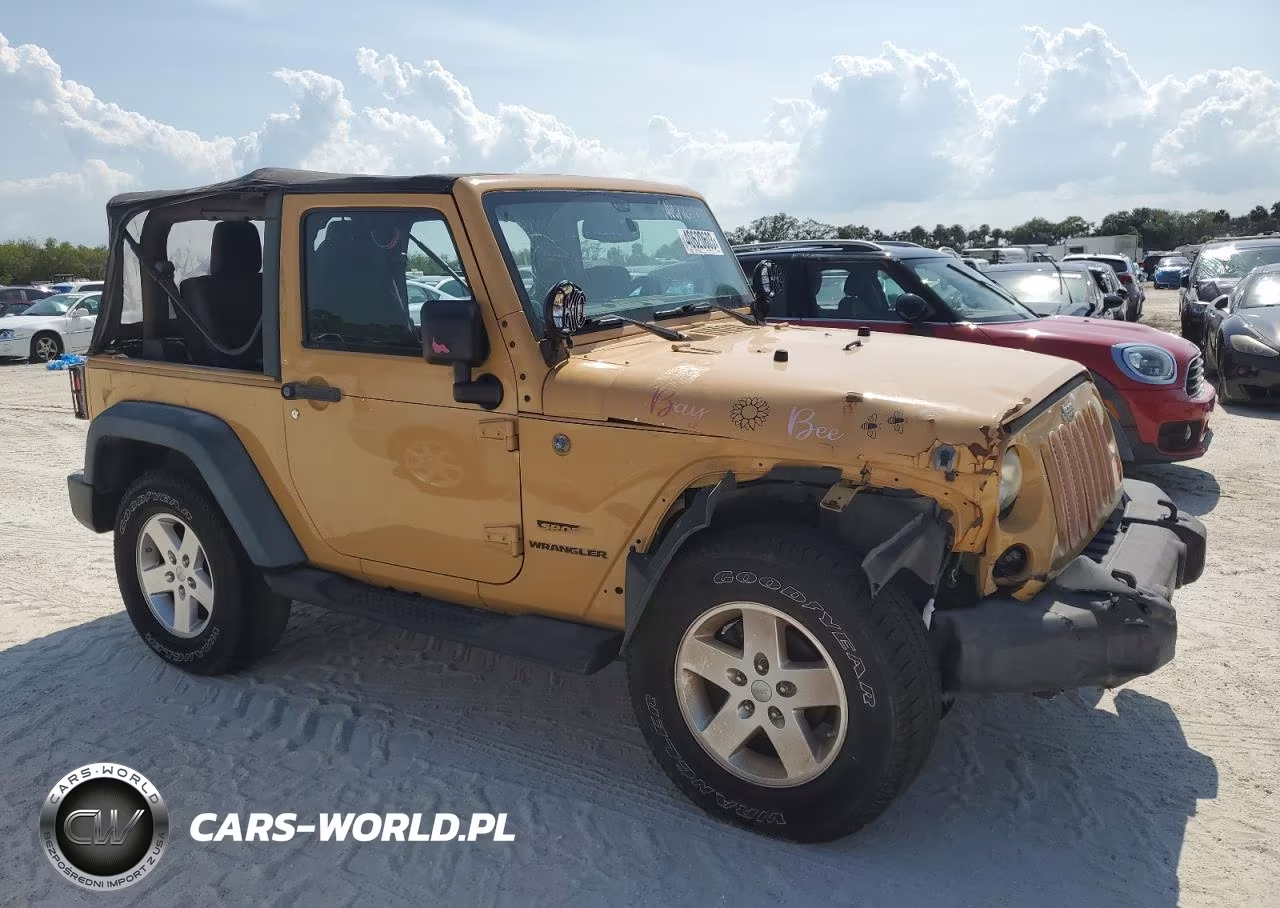 2013 Jeep Wrangler Sport VIN:1C4AJWAG4DL631564 - 4