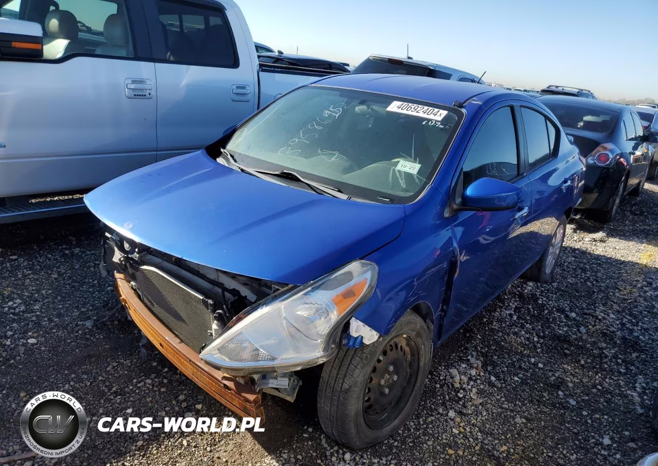 2015 Nissan Versa S