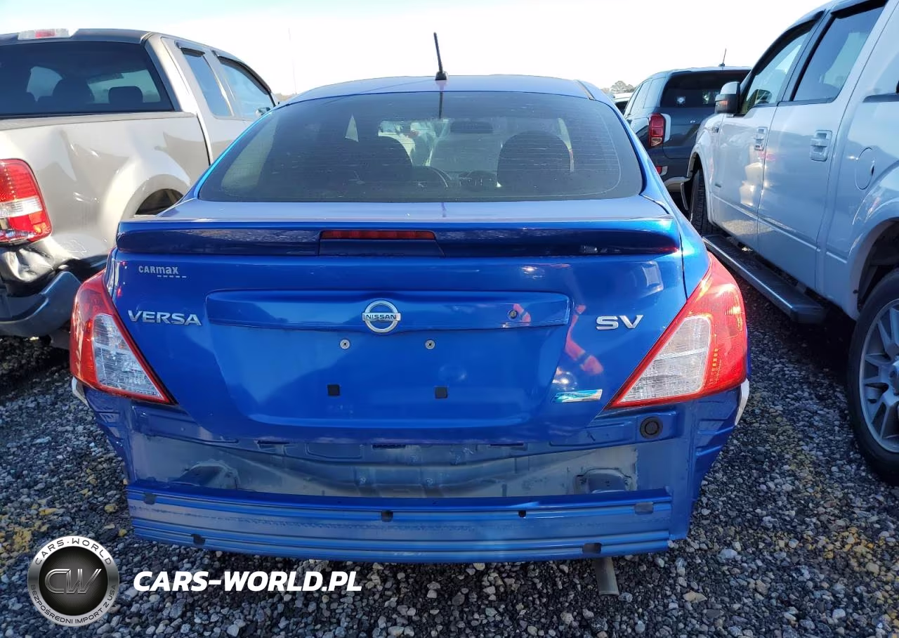 2015 Nissan Versa S VIN:3N1CN7AP5FL847582 - 6