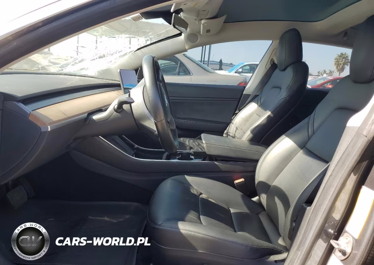 2018 Tesla Model 3 VIN:5YJ3E1EA4JF021474 - 7