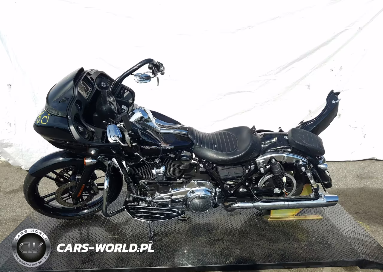 2019 Harley-Davidson Fltrx VIN:1HD1KHC32KB628666 - 3