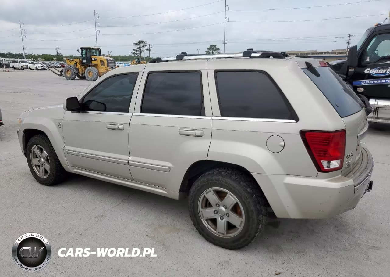 2007 Jeep Grand Cherokee Overland VIN:1J8HR68297C667300 - 2