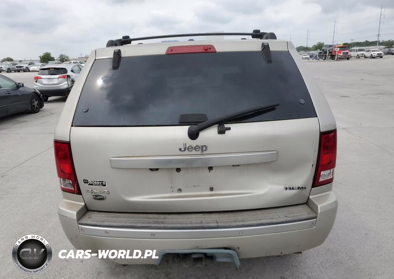 2007 Jeep Grand Cherokee Overland VIN:1J8HR68297C667300 - 6