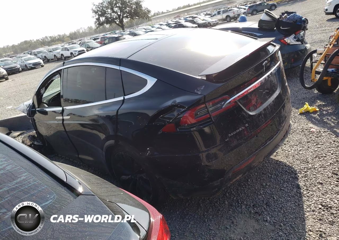 2016 Tesla Model X VIN:5YJXCAE24GF017871 - 2