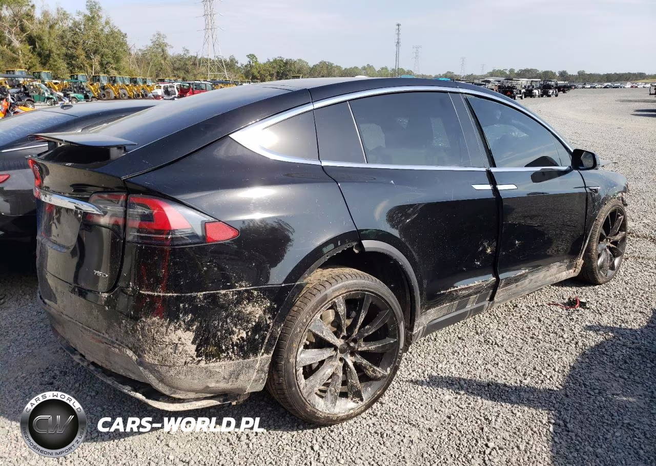 2016 Tesla Model X VIN:5YJXCAE24GF017871 - 3