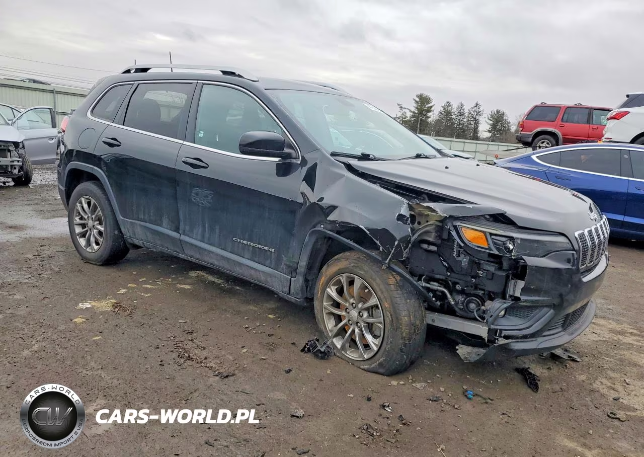 2020 Jeep Cherokee Latitude Plus VIN:1C4PJMLB9LD596920 - 4