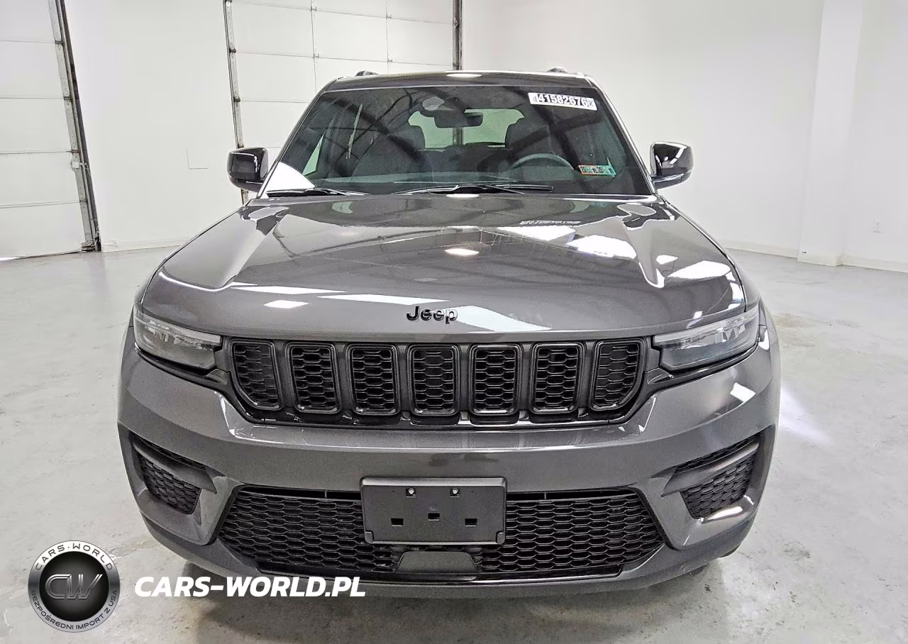 2025 Jeep Grand Cherokee Laredo VIN:1C4RJHAG8SC362206 - 5