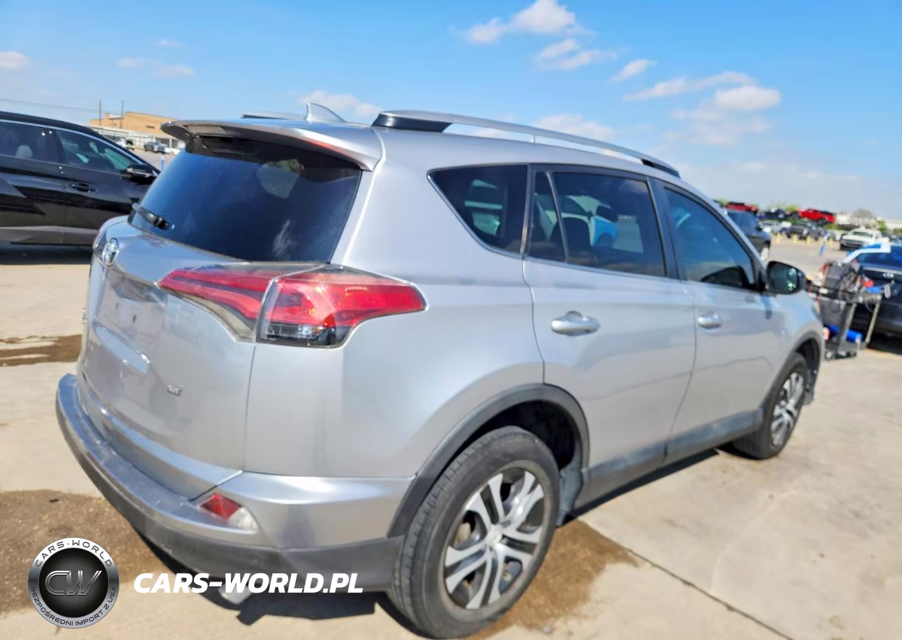 2017 Toyota Rav4 Le VIN:2T3ZFREV5HW348768 - 3