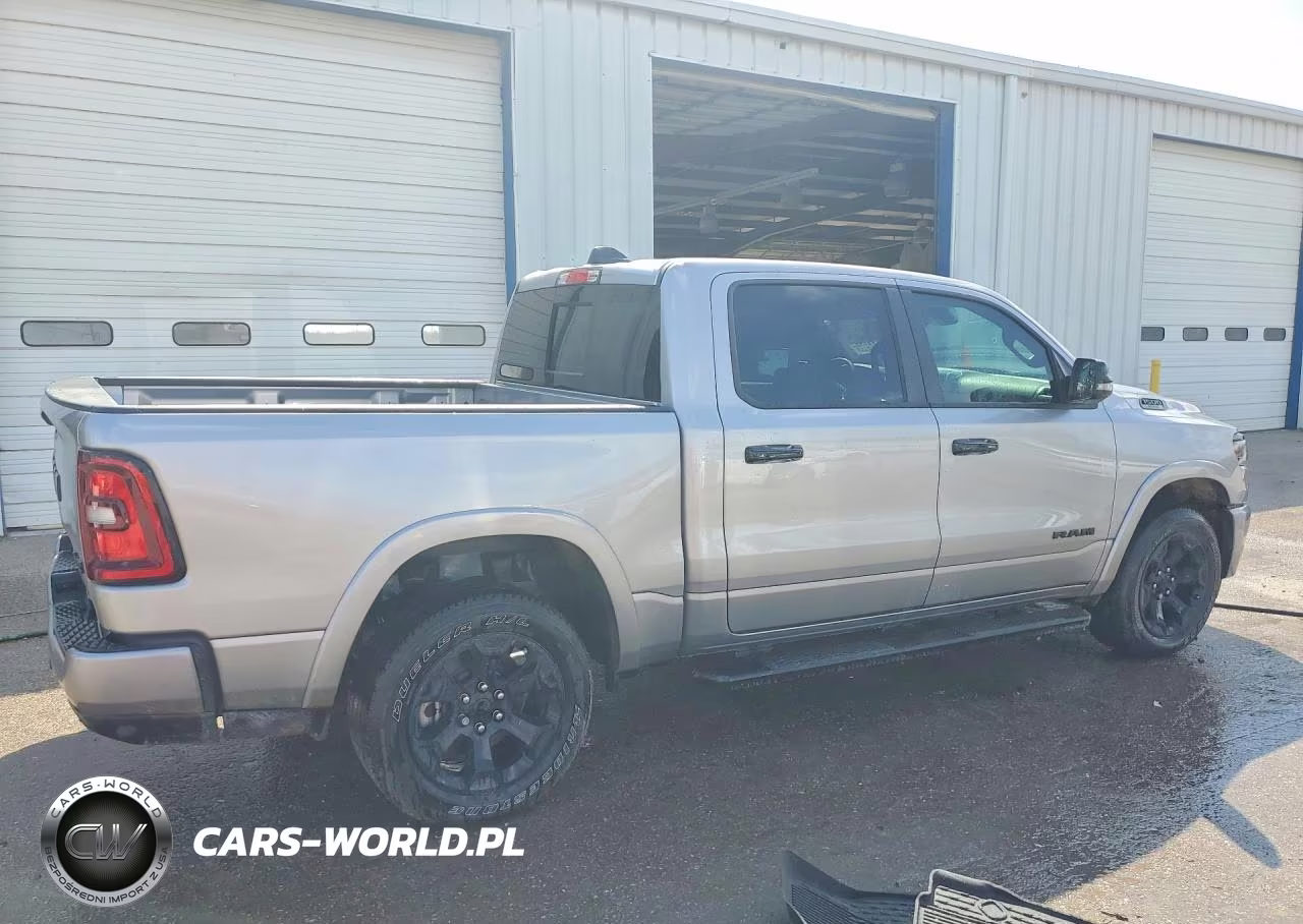 2025 Ram 1500 Big Horn-Lone Star VIN:1C6SRFFP8SN720231 - 3