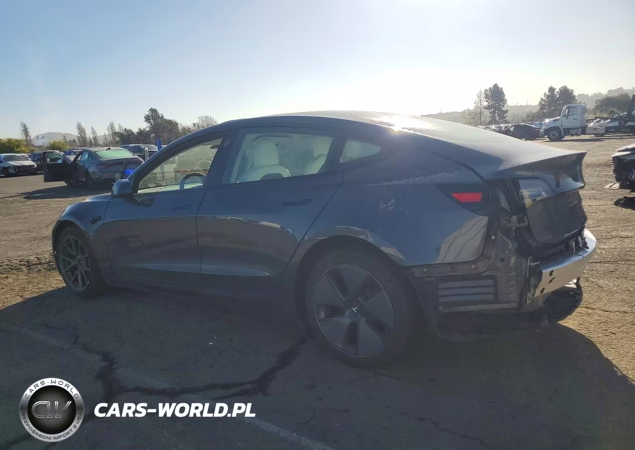 2021 Tesla 3 VIN:5YJ3E1EB1MF926686 - 2