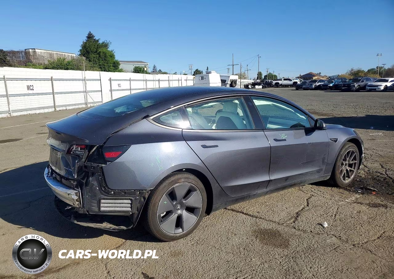 2021 Tesla 3 VIN:5YJ3E1EB1MF926686 - 3