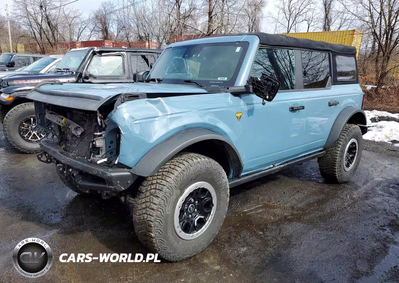 2022 Ford Bronco Base