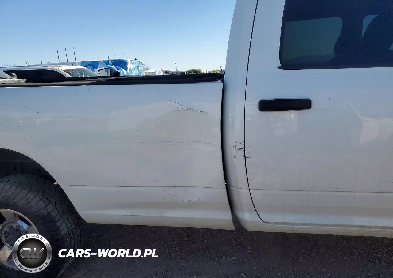 2015 Ram 2500 St VIN:3C6TR5H29FG557605 - 9