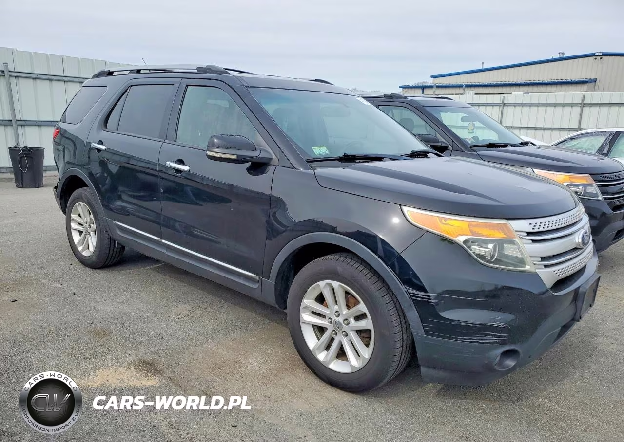 2011 Ford Explorer Xlt VIN:1FMHK8D80BGA89652 - 4