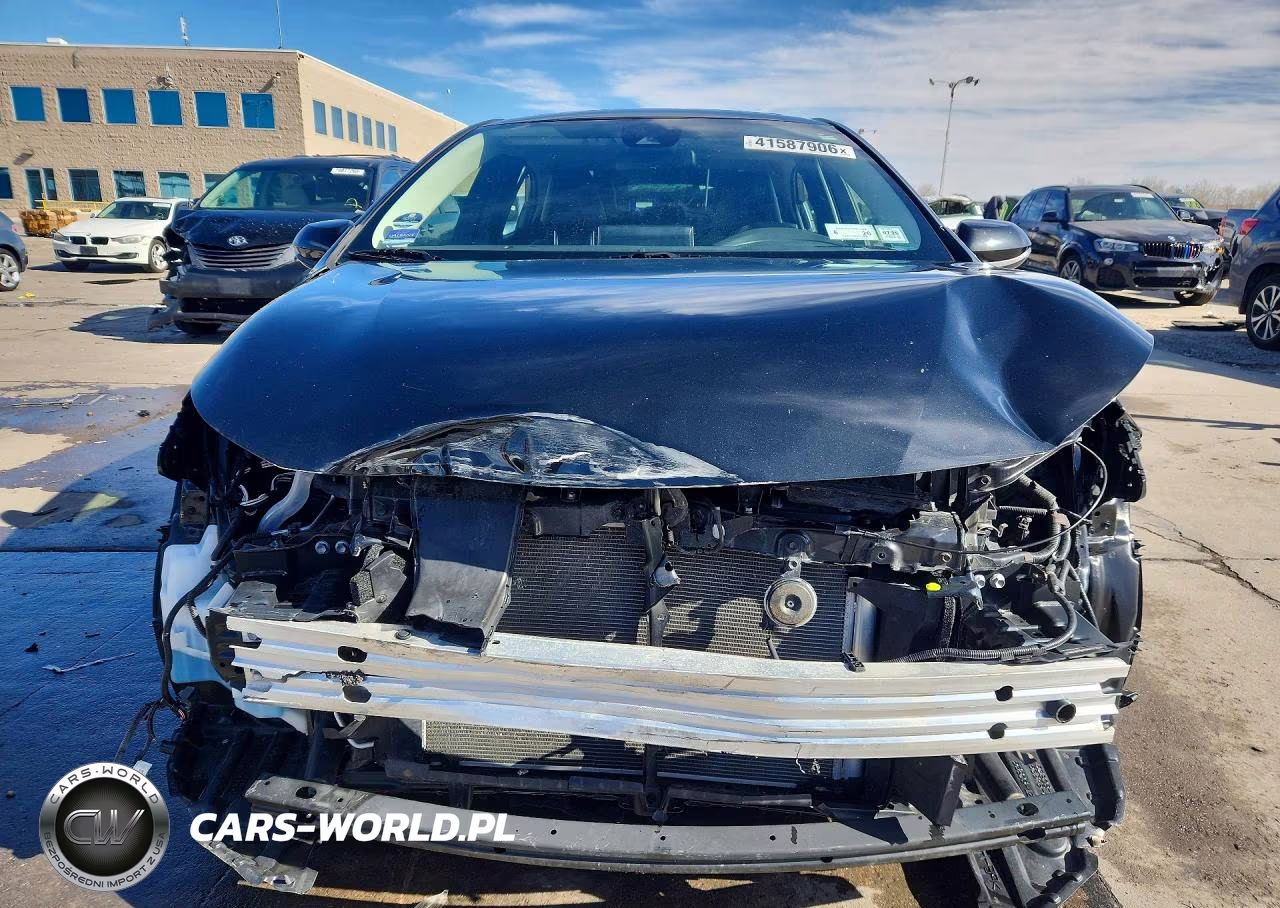 2020 Toyota Corolla Xle VIN:JTDFPRAE9LJ112508 - 5