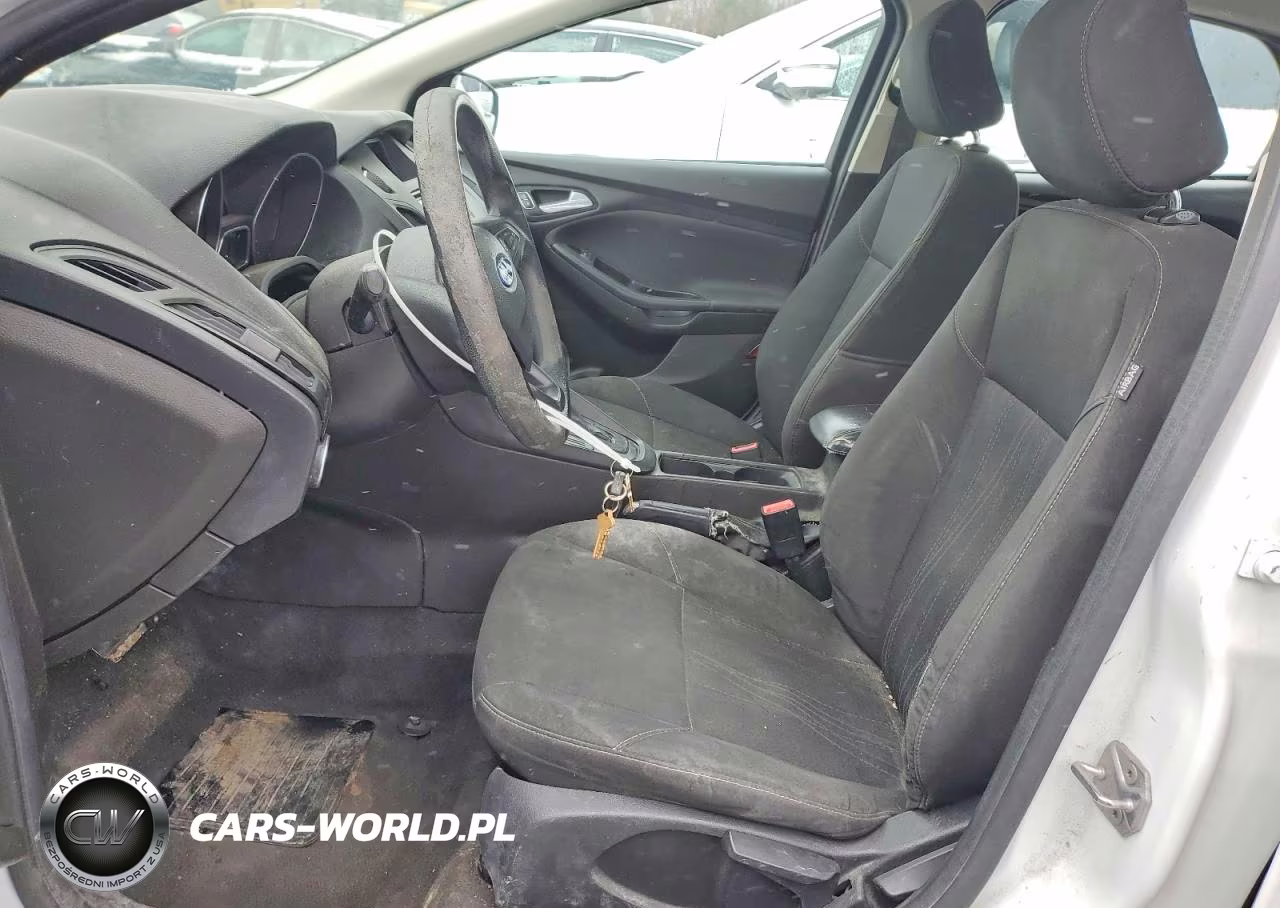 2016 Ford Focus Se VIN:1FADP3F23GL247700 - 7