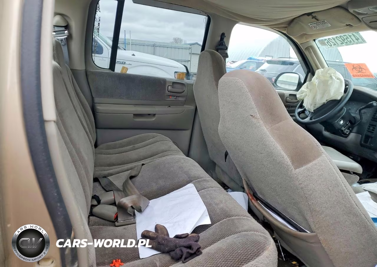 2003 Dodge Dakota Quad Slt VIN:1D7HL48NX3S141433 - 10