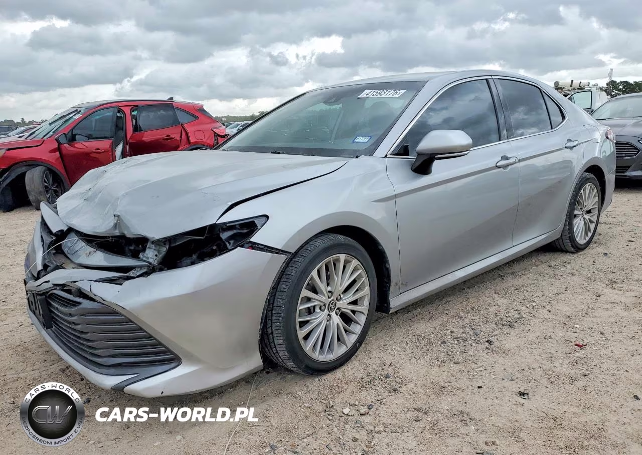 Główne zdjęcie 2020 Toyota Camry Xle