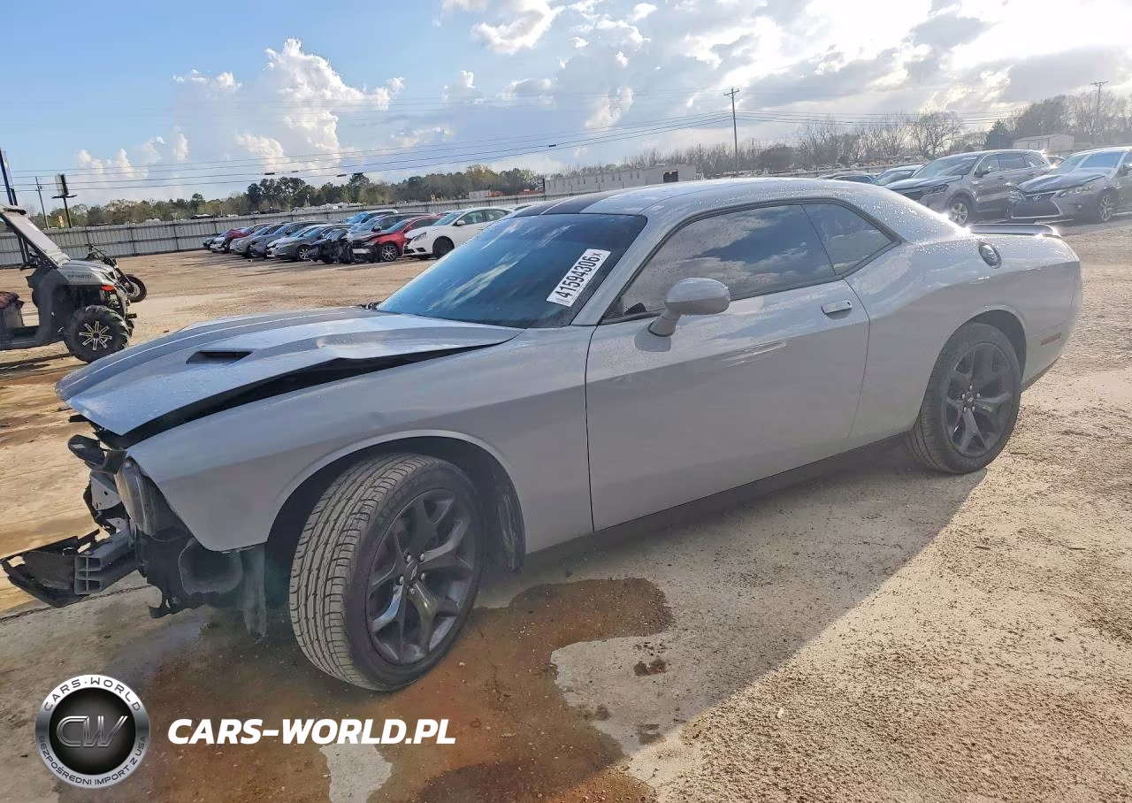 2020 Dodge Challenger Sxt VIN:2C3CDZAG6LH240286 - 1