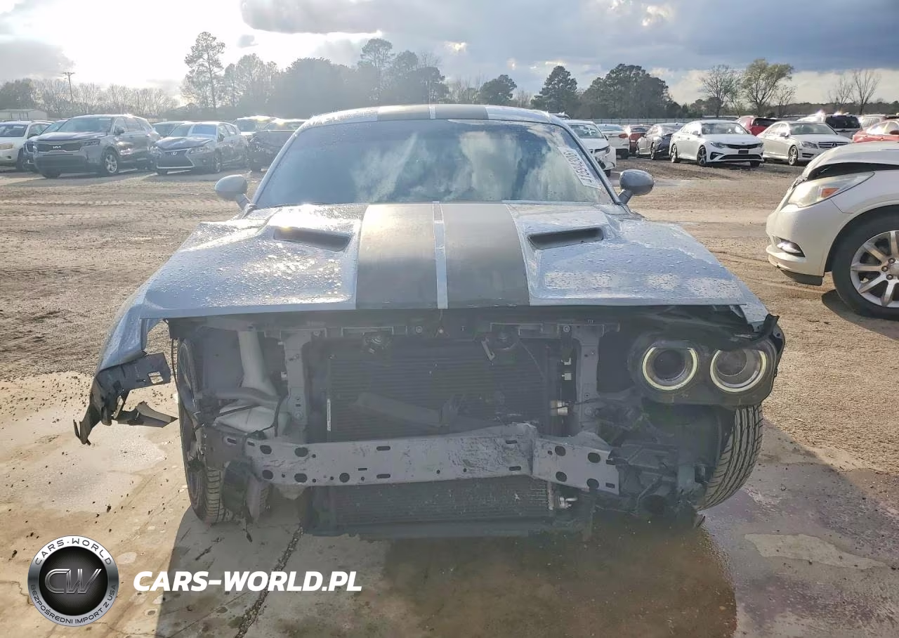 2020 Dodge Challenger Sxt VIN:2C3CDZAG6LH240286 - 5