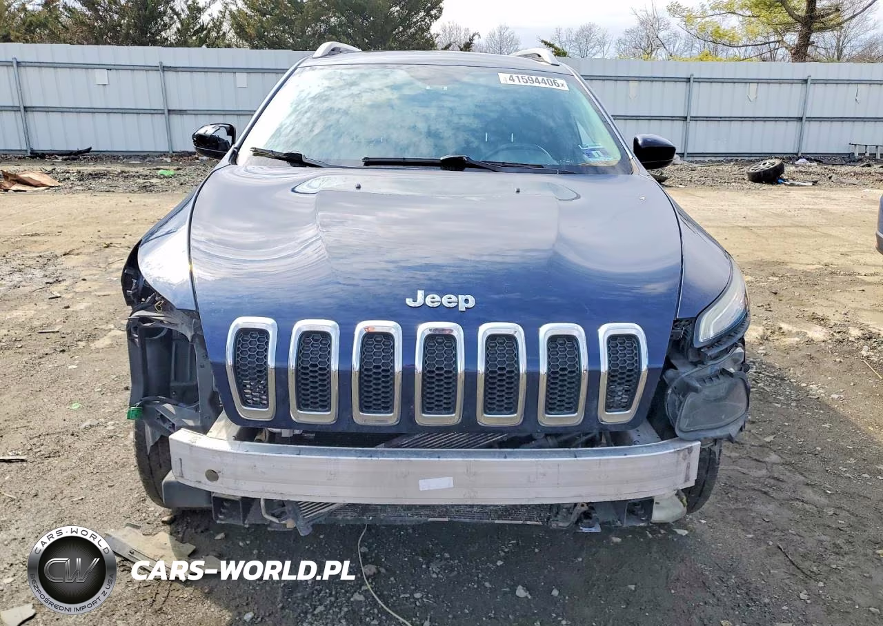 2014 Jeep Cherokee Latitude VIN:1C4PJMCSXEW124670 - 5