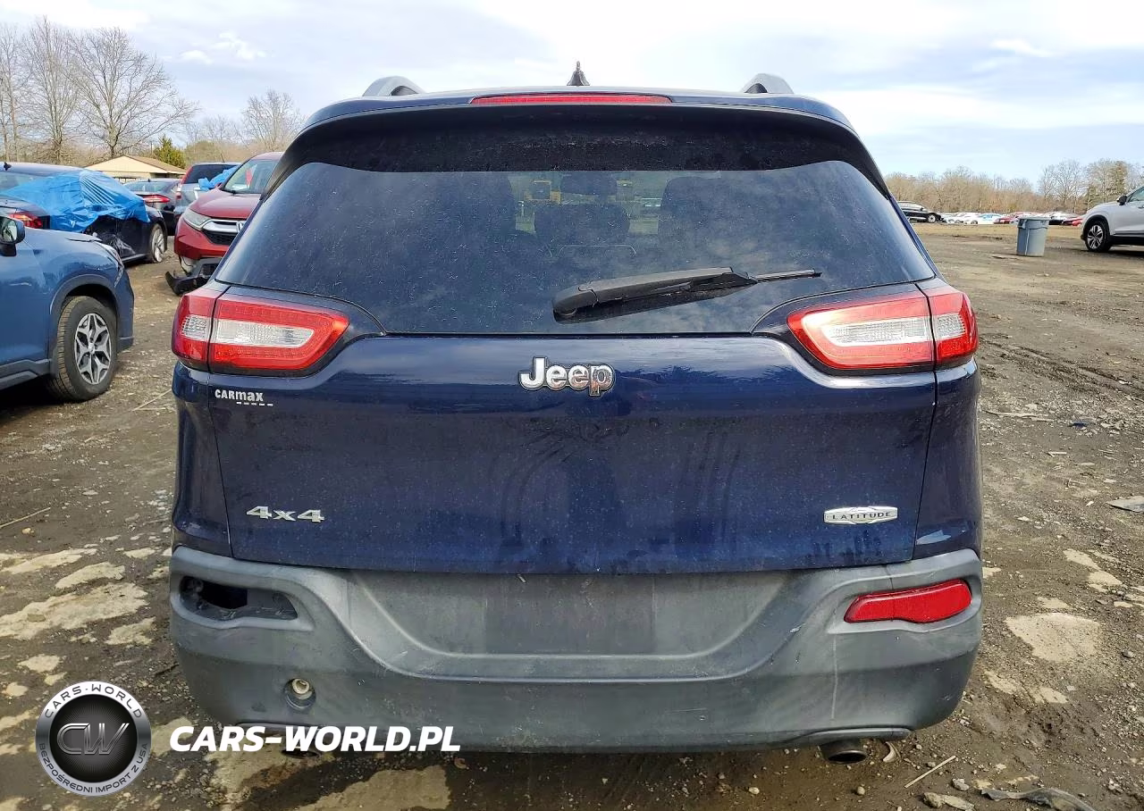 2014 Jeep Cherokee Latitude VIN:1C4PJMCSXEW124670 - 6