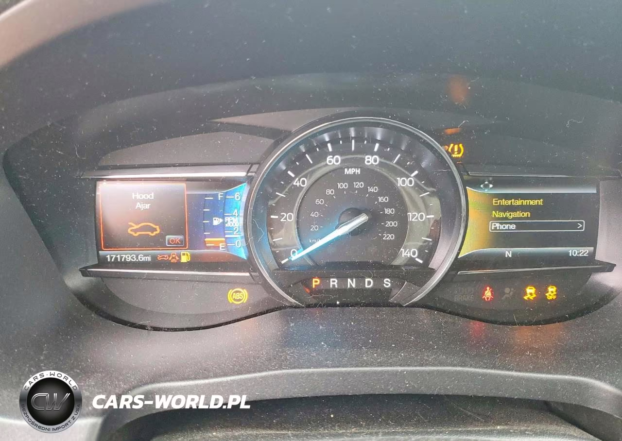 2017 Ford Explorer Limited VIN:1FM5K8F80HGC34116 - 9