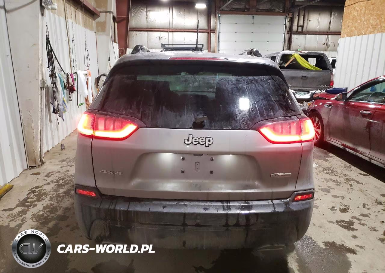 2022 Jeep Cherokee Latitude Lux VIN:1C4PJMMX8ND501681 - 6