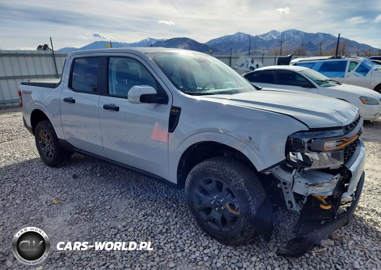 2023 Ford Maverick Xlt VIN:3FTTW8G97PRA71849 - 4