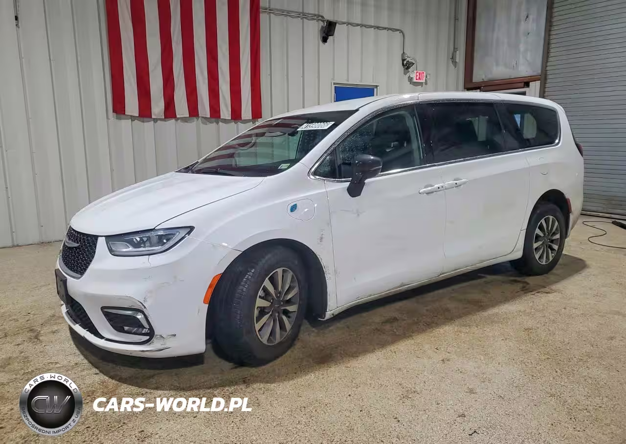2024 Chrysler Pacifica Hybrid Select