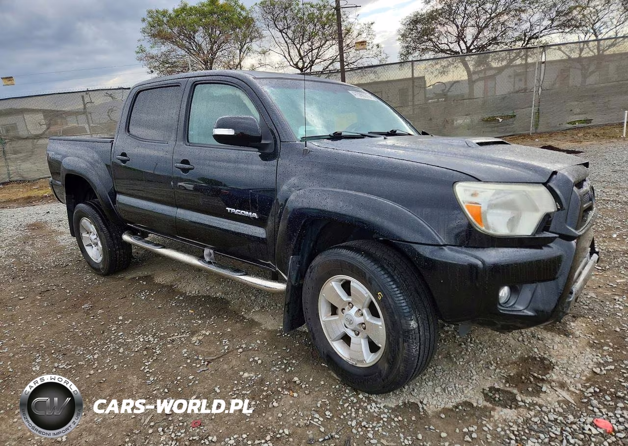 2015 Toyota Tacoma Prerunner V6 VIN:3TMJU4GN9FM183874 - 4
