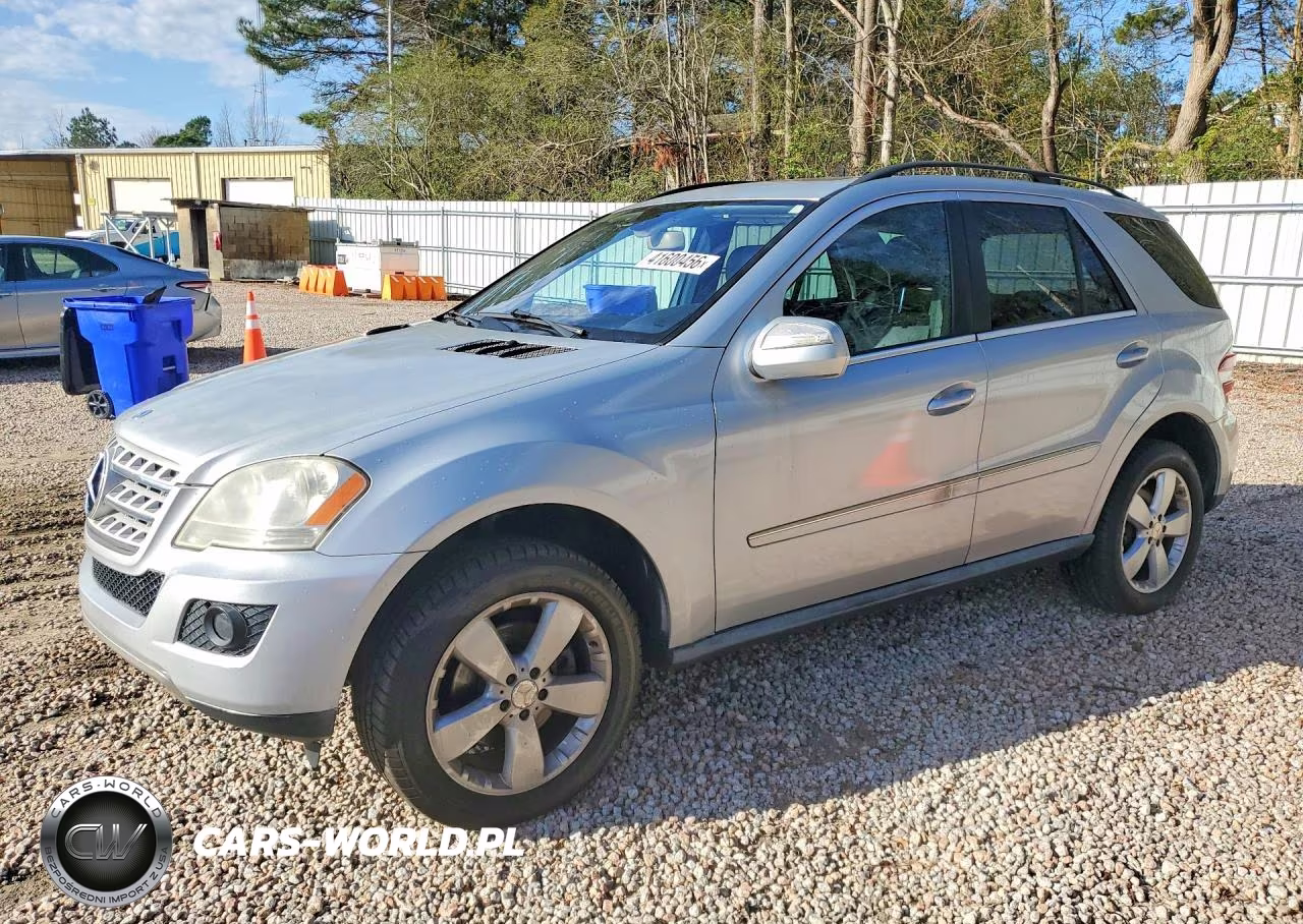 2010 Mercedes-Benz Ml 350 – zdjęcie 1 z 13
