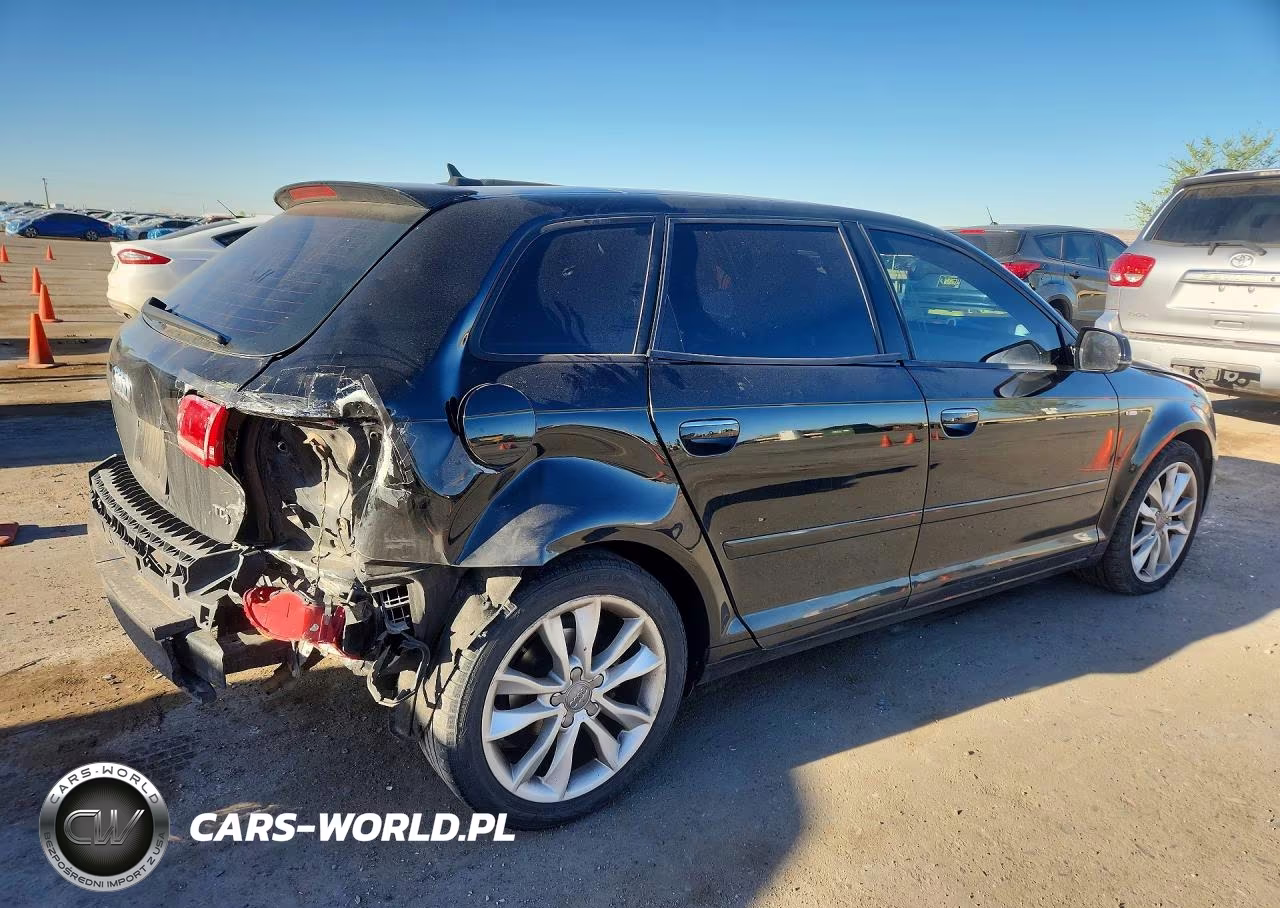 2012 Audi A3 Premium VIN:WAUBJAFM8CA138354 - 3