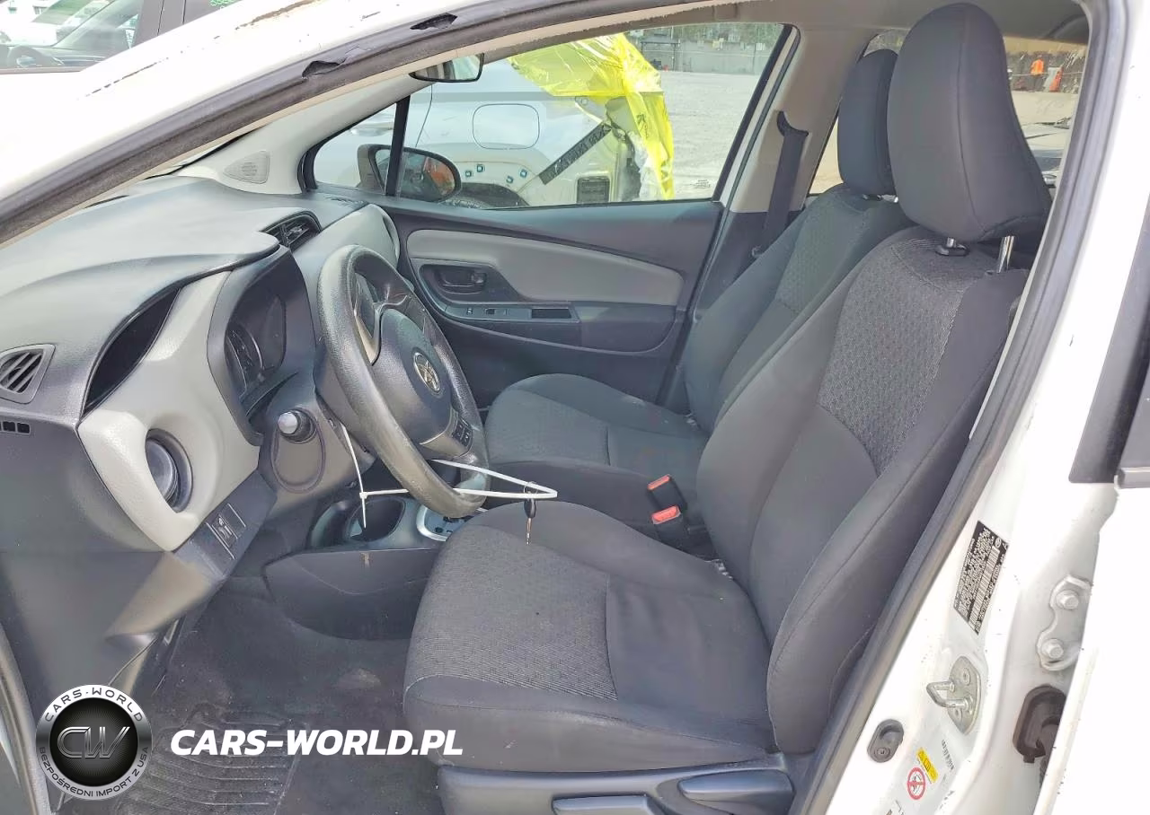2017 Toyota Yaris 5-Door Le VIN:VNKKTUD33HA073839 - 7