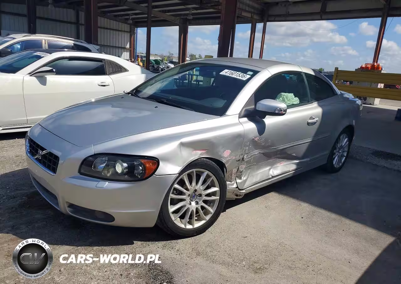 2008 Volvo C70 T5