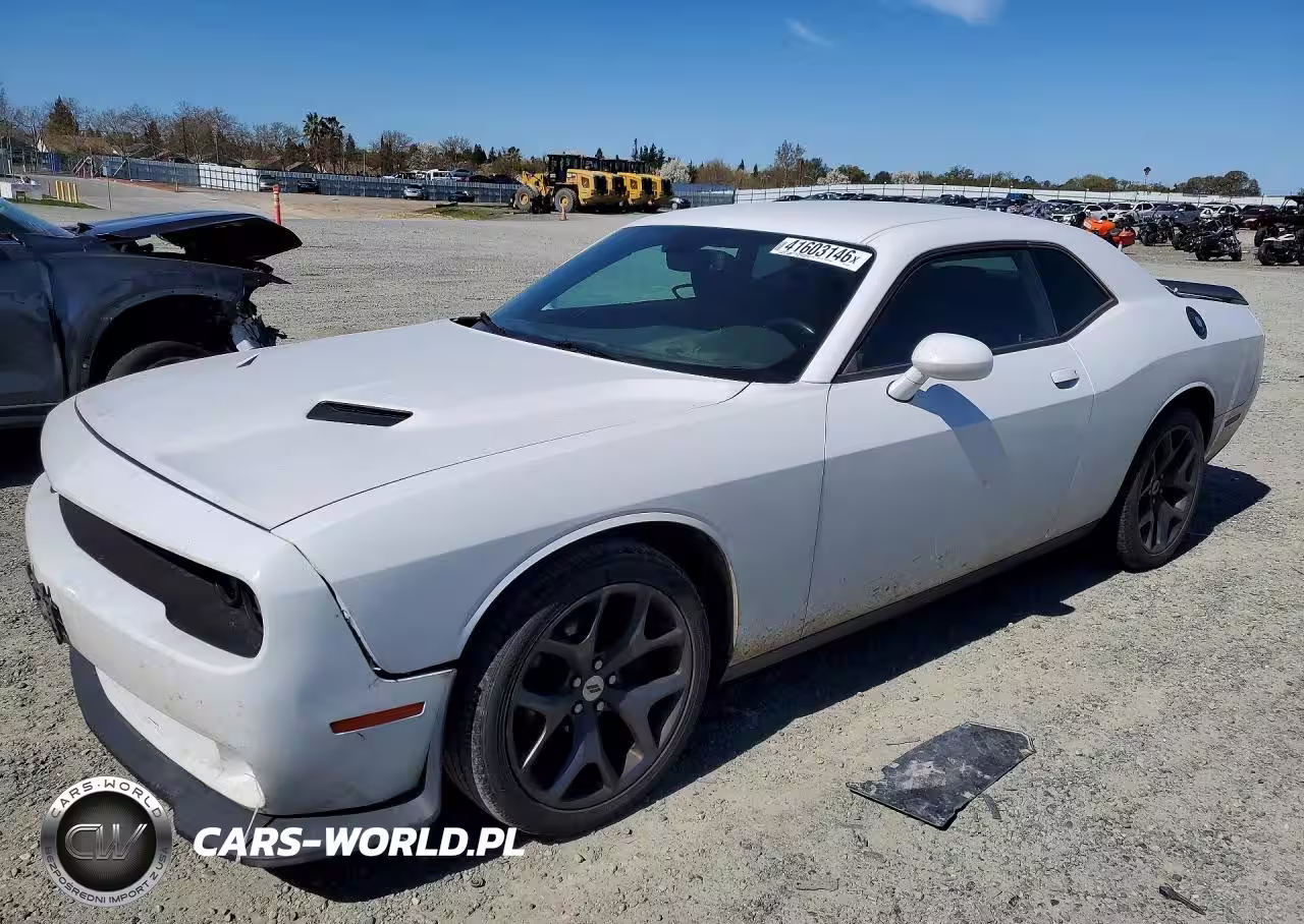 2017 Dodge Challenger Sxt