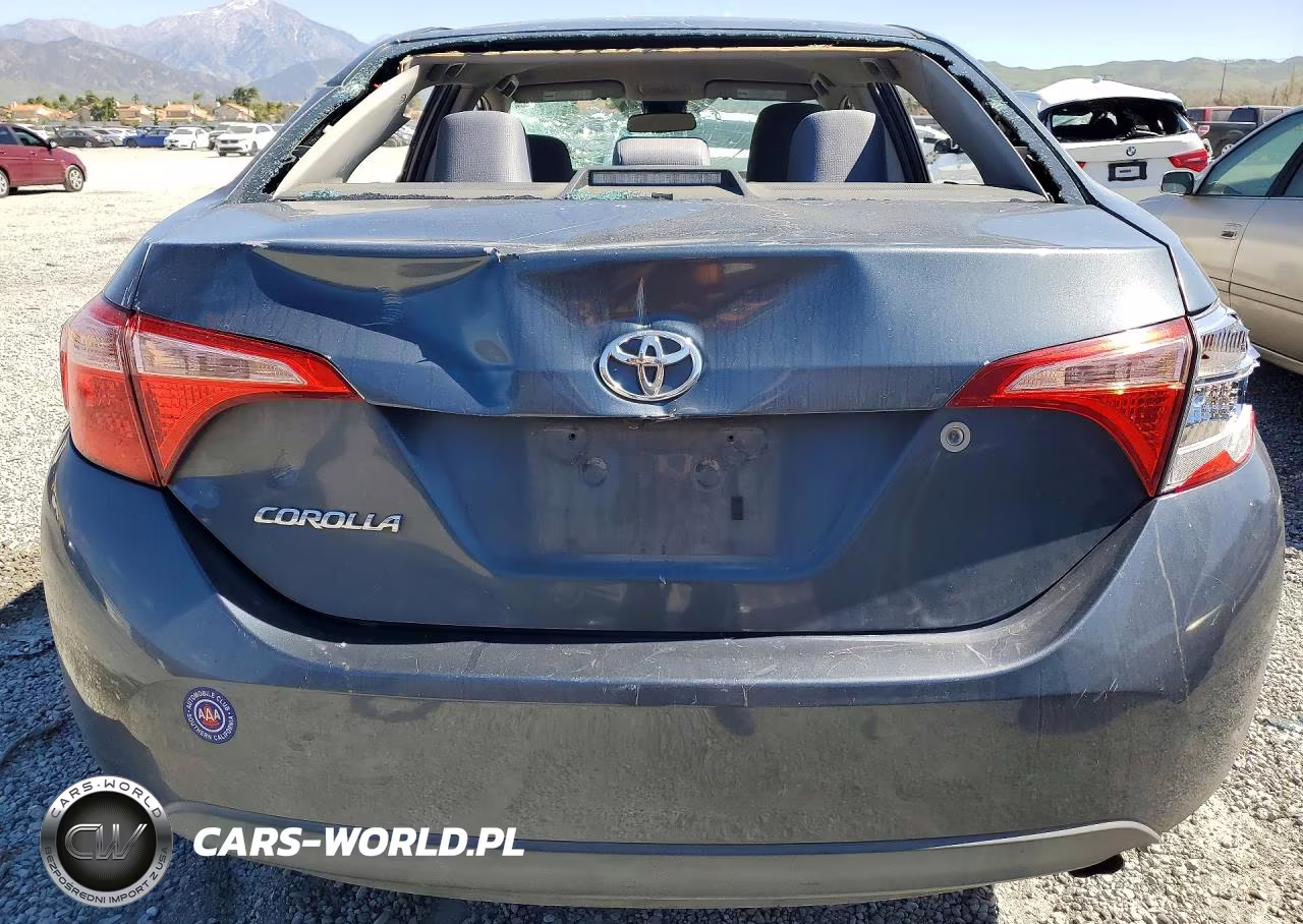 2017 Toyota Corolla L VIN:5YFBURHEXHP709800 - 6