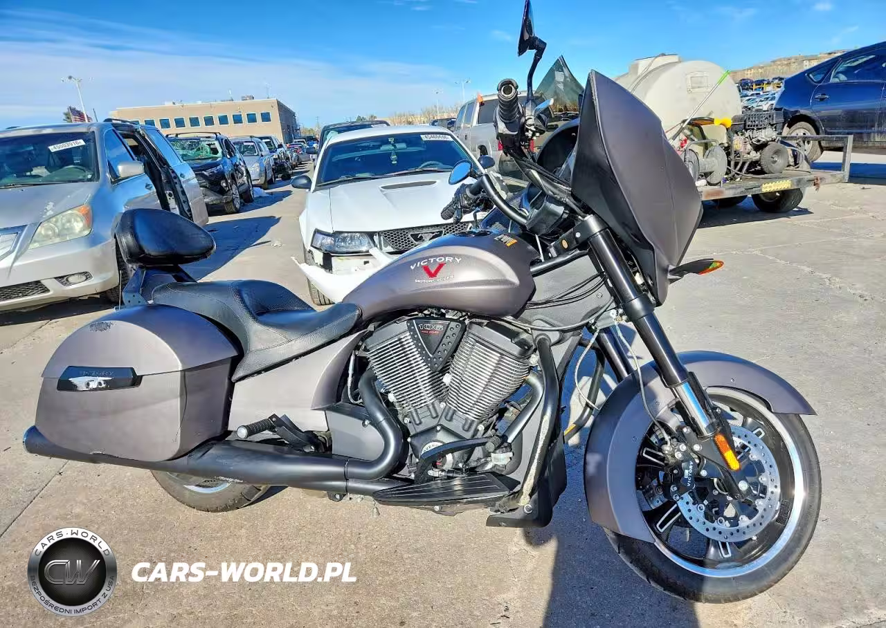 2016 Victory Motorcycles Cross Country