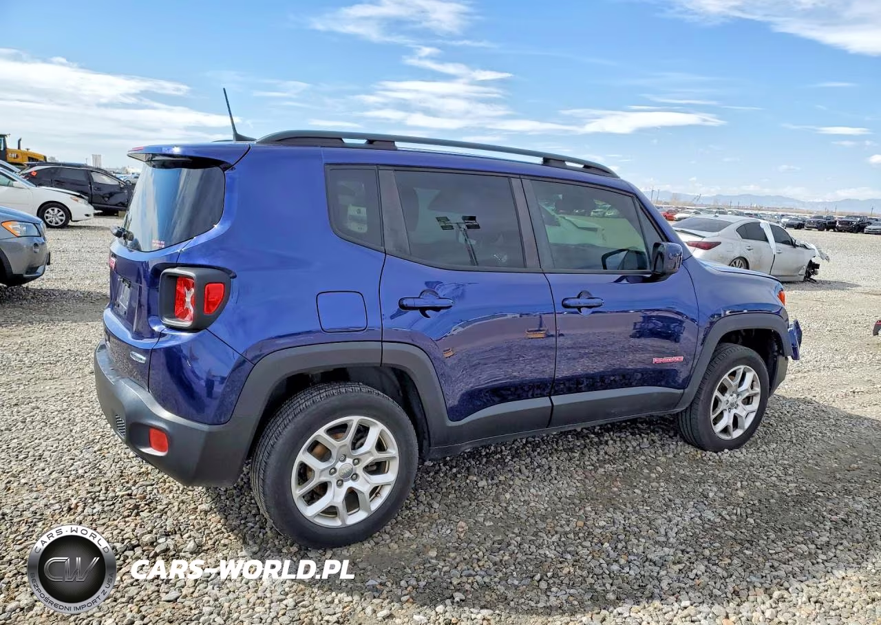 2018 Jeep Renegade Latitude VIN:ZACCJBBB3JPJ03703 - 3