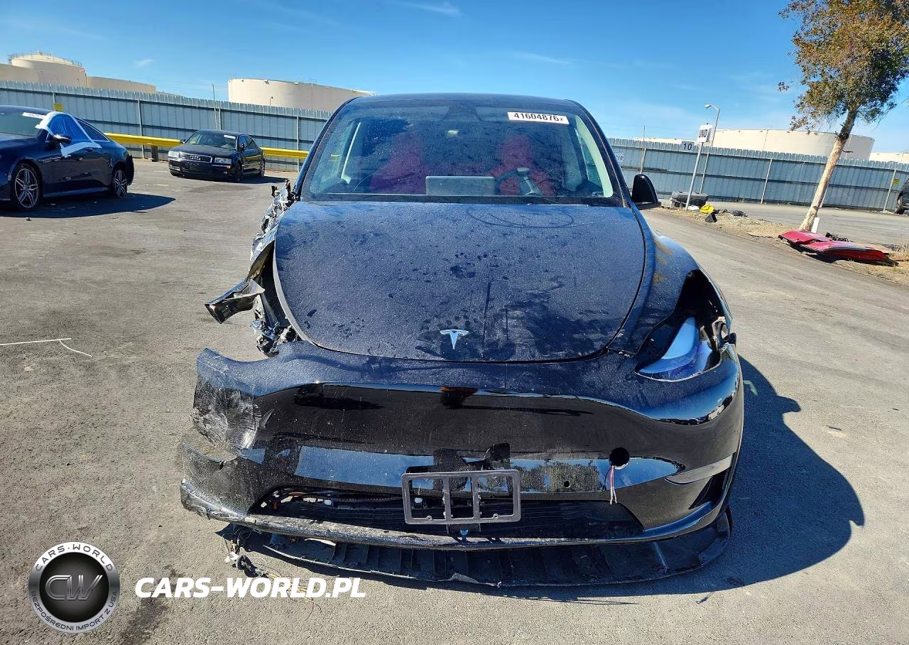 2022 Tesla Y VIN:7SAYGDEE8NF552559 - 5